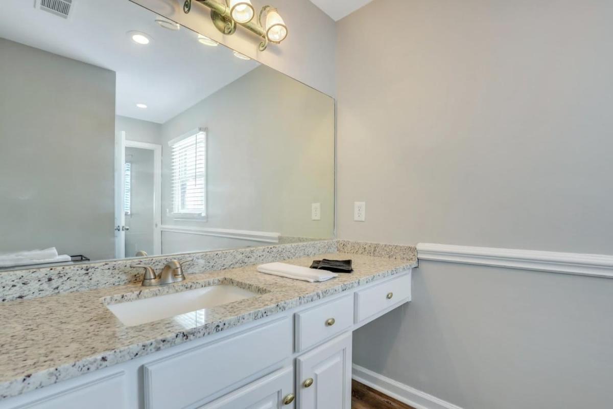 Eagle'S Nest - Spacious Loft Downtown - Near Gsu Statesboro Eksteriør bilde