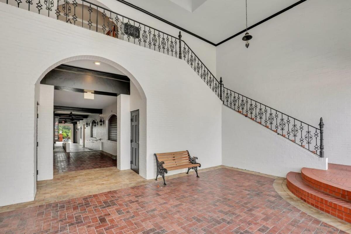 Eagle'S Nest - Spacious Loft Downtown - Near Gsu Statesboro Eksteriør bilde