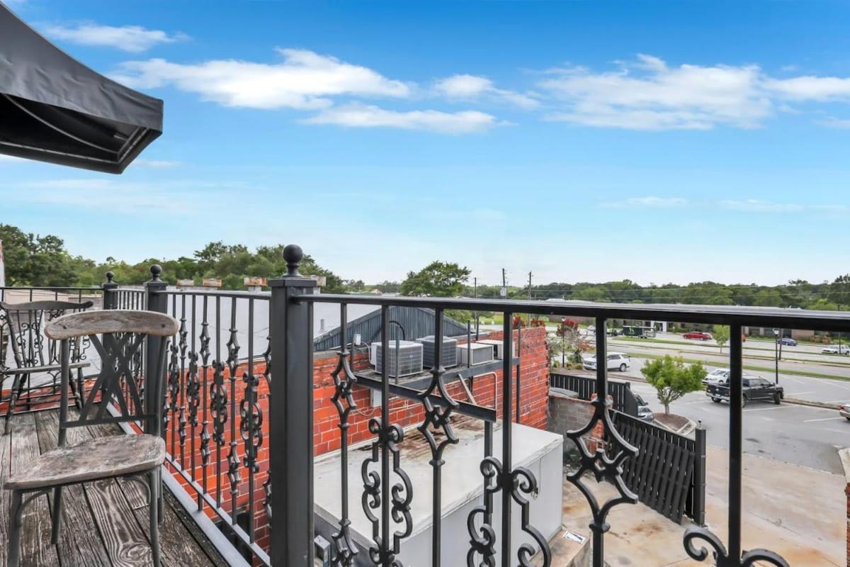 Eagle'S Nest - Spacious Loft Downtown - Near Gsu Statesboro Eksteriør bilde